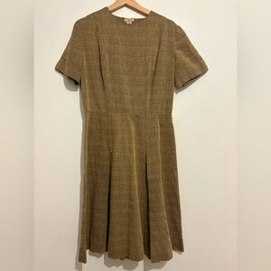 Vintage 1950’s Brown Short Sleeve Dress